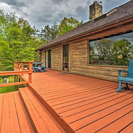 Bedford House On 1 Acre With Deck, Views! Bagian luar foto